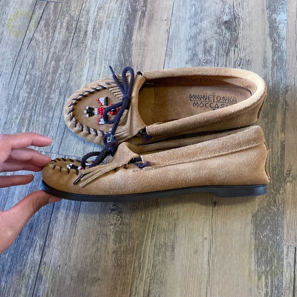 Minnetonka Thunderbird Moccasins - Picture 3 of 6